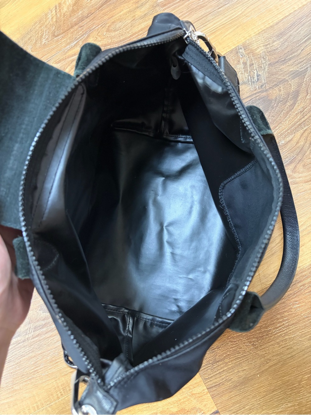 SOLD♥️ Longchamp Neo Black Le Pliage Nylon Tote with Removable Crossbody Strap - Picture 9 of 11
